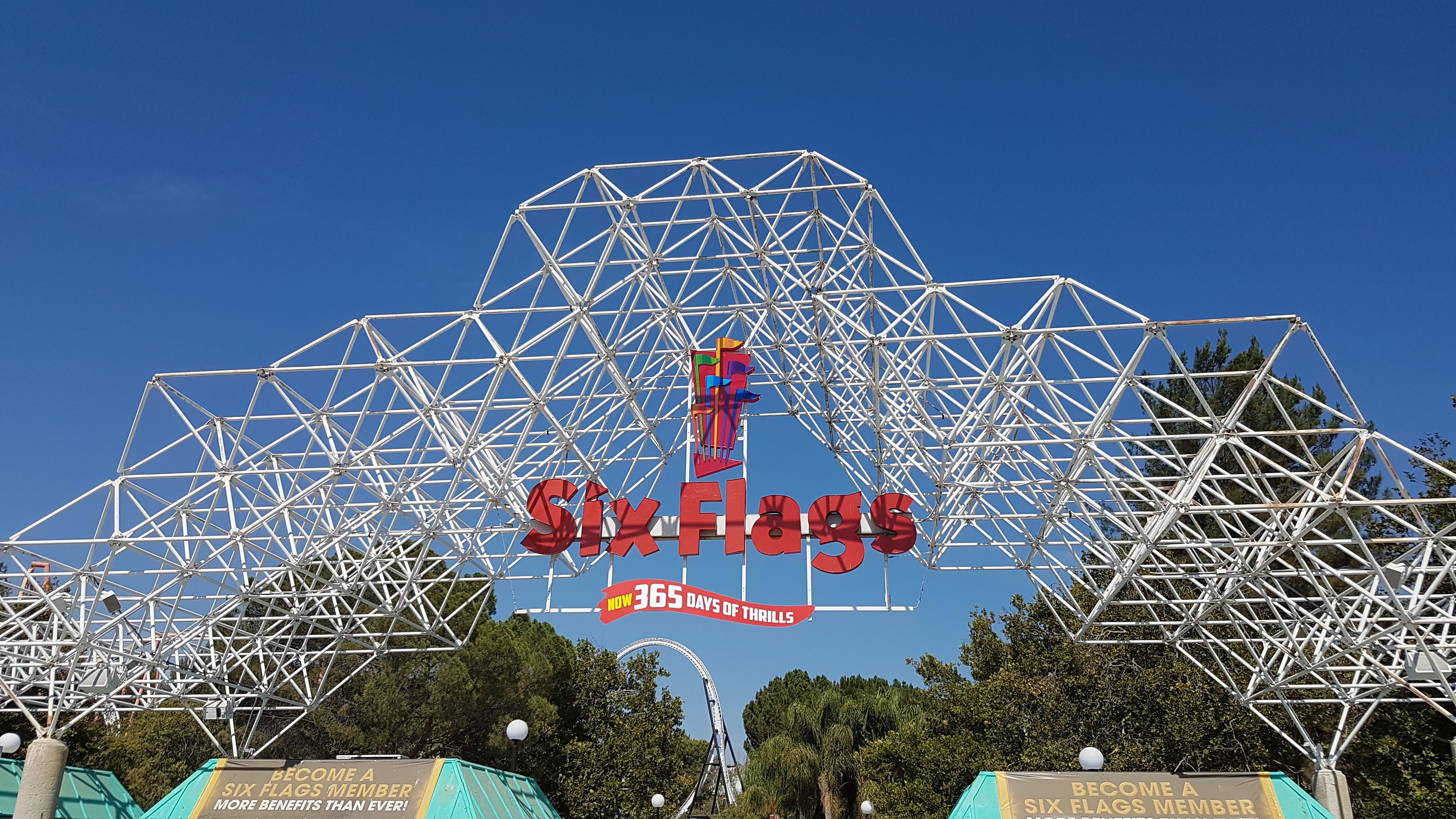 Six Flags Magic Mountain