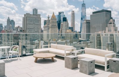 La vue depuis la terrasse du 50 Bowery.