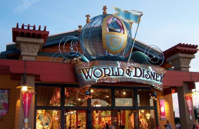 World of Disney, une boutique immense