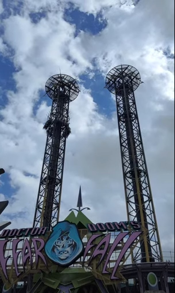 Doctor Doom's Fearfall à Islands of Adventure
