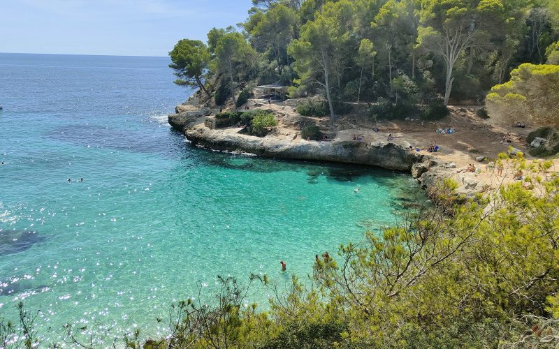 Cala Mitjaneta